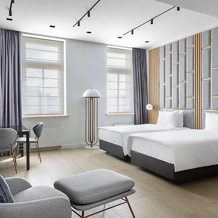 ホテル The Basilian Minsk, Curio Collection By Hilton 4*