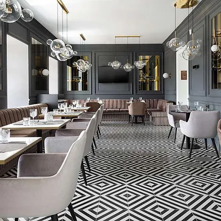 ホテル The Basilian Minsk, Curio Collection By Hilton