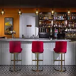Hotel The Basilian Minsk, Curio Collection By Hilton Minsk
