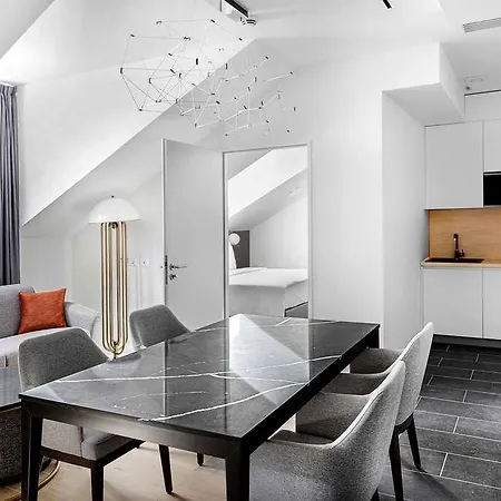 فندق The Basilian Minsk, Curio Collection By Hilton