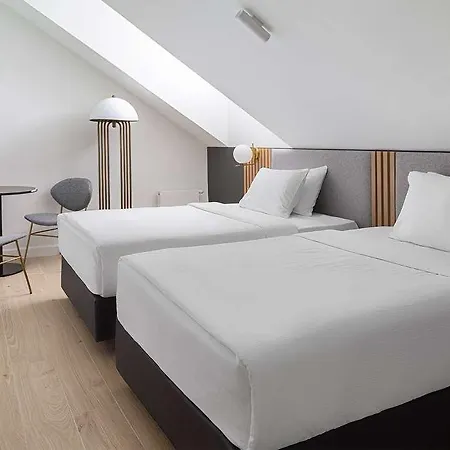 Готель The Basilian Minsk, Curio Collection By Hilton Мінськ