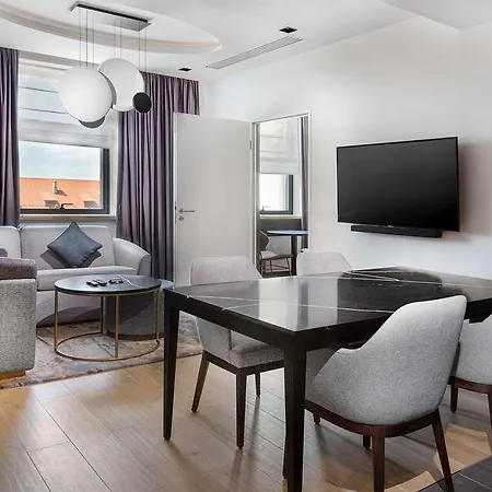 The Basilian Minsk, Curio Collection By Hilton فندق مينسك