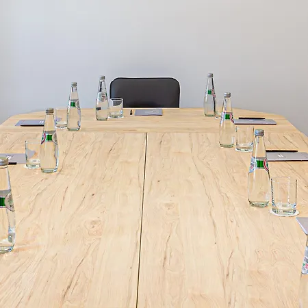 فندق The Basilian Minsk, Curio Collection By Hilton