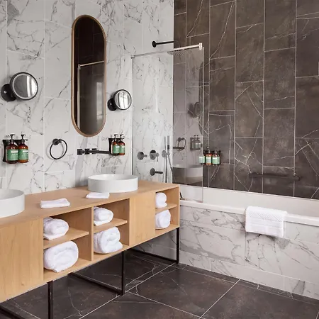 The Basilian Minsk, Curio Collection By Hilton 4* Minszk