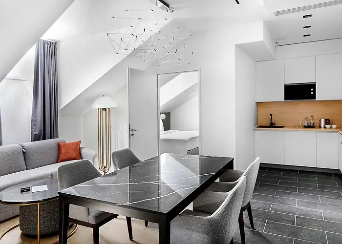 Отель The Basilian Minsk, Curio Collection By Hilton