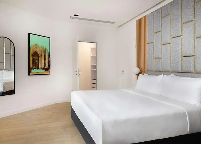 The Basilian Minsk, Curio Collection By Hilton Hotel