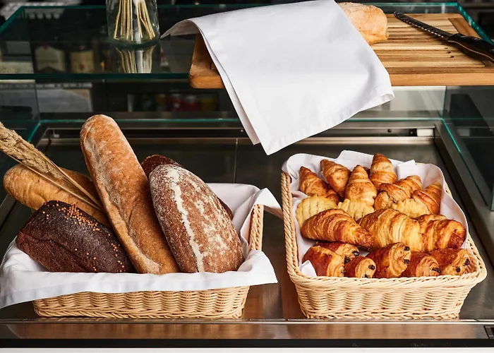 호텔 The Basilian Minsk, Curio Collection By Hilton